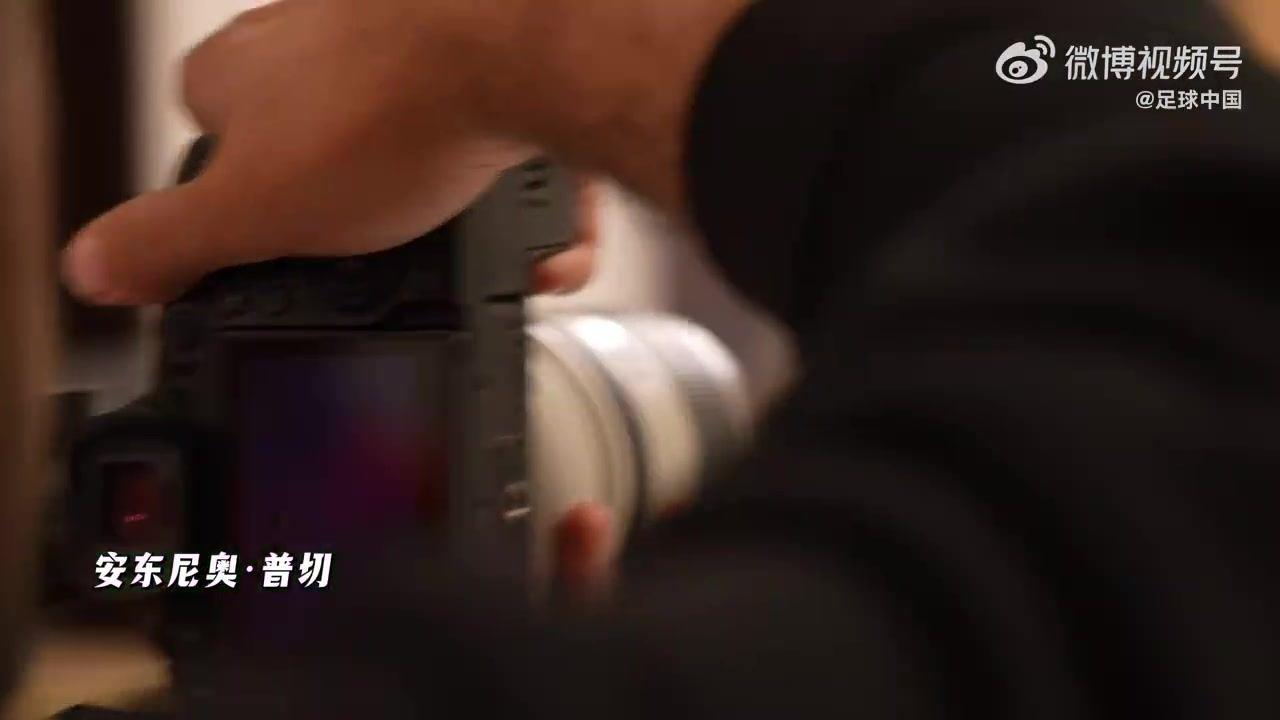 U23国足拍摄定妆照花絮：身着战袍定格此刻锋芒，向赛场出征