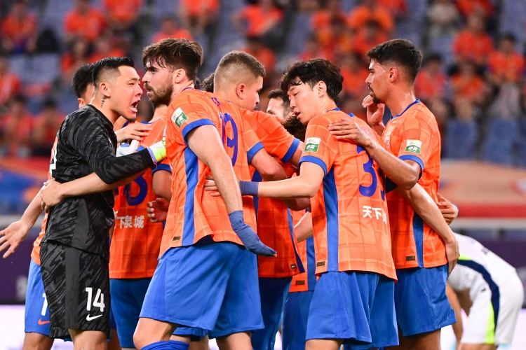 大腿留队！鲁媒：瓦科留队已经没有悬念；洛佩斯离队是大概率事件