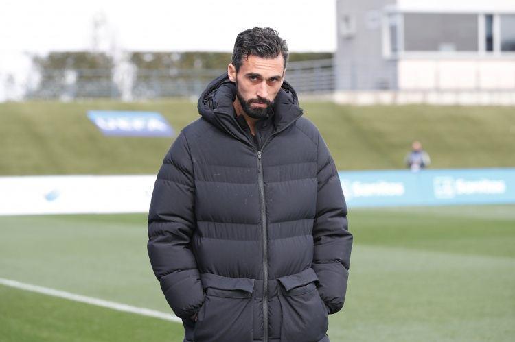 世体：阿韦洛亚上任后，塞斯特罗等3名卡斯蒂亚中场可能被提拔