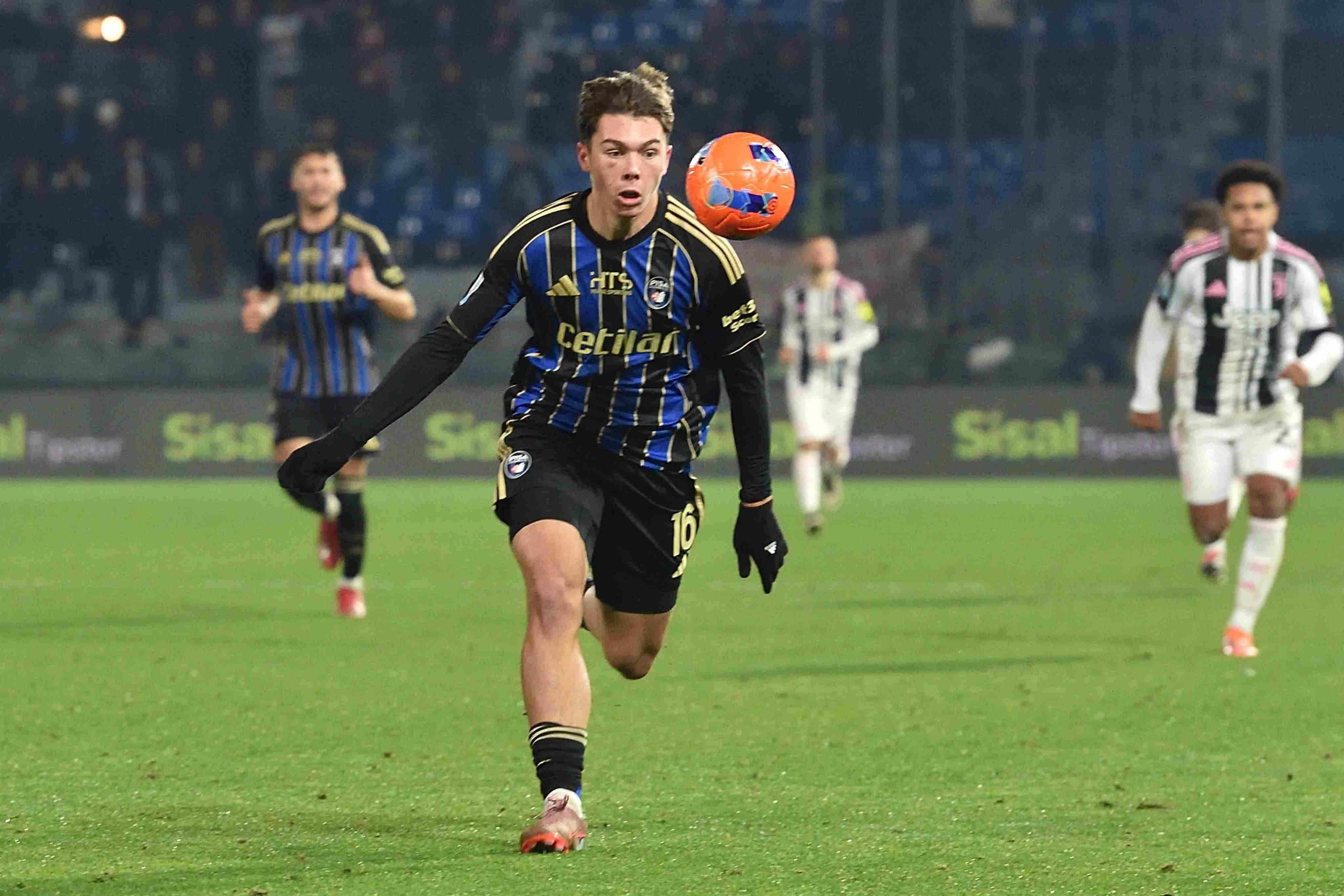 斯基拉：布冯儿子可能在冬季出租离队锻炼，意乙球队对他感兴趣