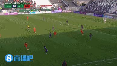 界外球判错！媒体人热议：错漏判太多了，裁判团队明目张胆的过分