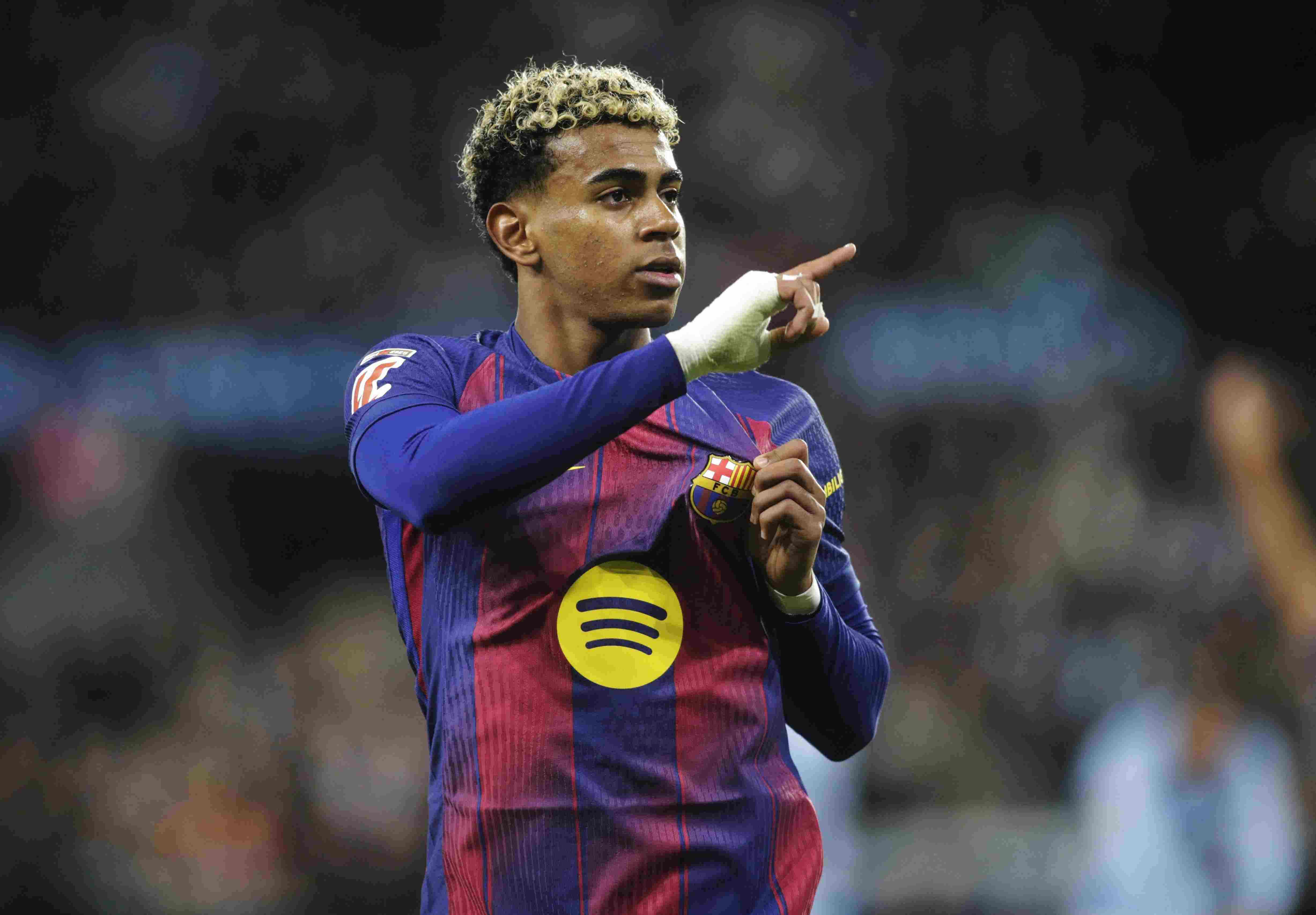 世体：巴萨计划召开特别会议，讨论新的球衣赞助商事宜