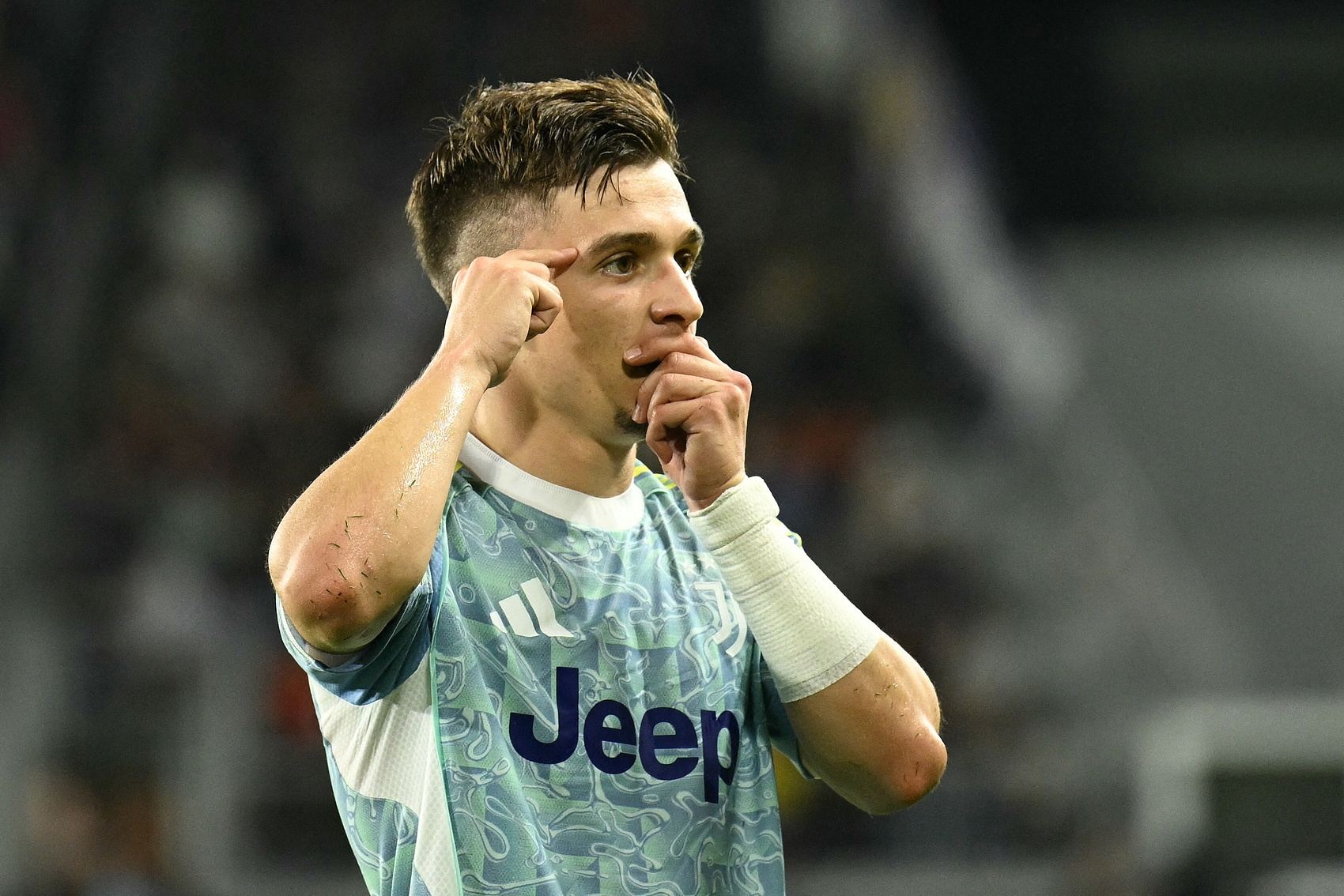 小孔塞桑：本菲卡换了教练，这是一支非常有竞争力的球队