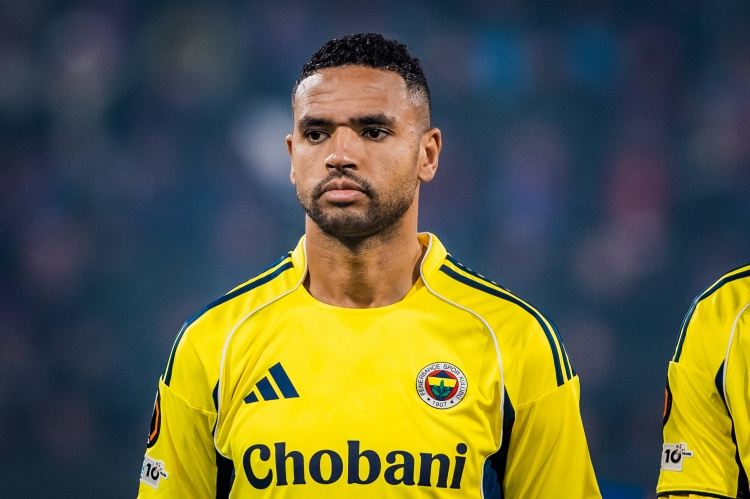 记者：尤文提高了恩内斯里的报价，总监已抵达土耳其准备谈判