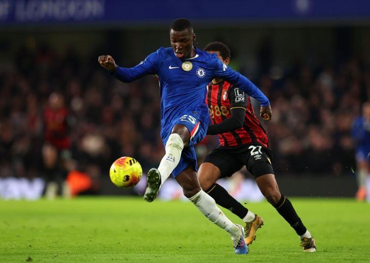 TA：切尔西不急于达成胸前赞助协议，因为他们要找到最合适的