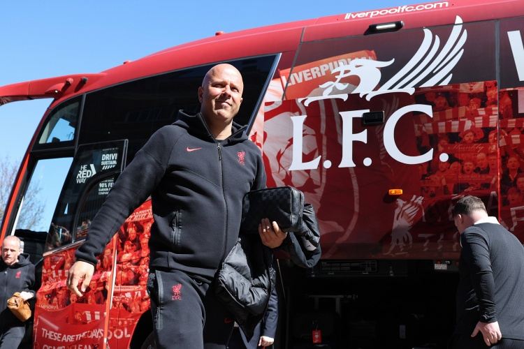 足球金融专家：利物浦上赛季场上场下都是冠军，欧冠带来可观收入