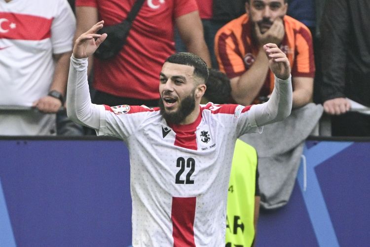 米卡乌塔泽：我希望当人们回忆起黄潜时，能记得我曾在这里效力过