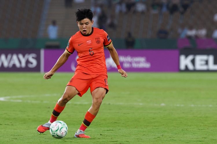 徐彬谈成长规划：追随偶像卡塞米罗的脚步，向他学习