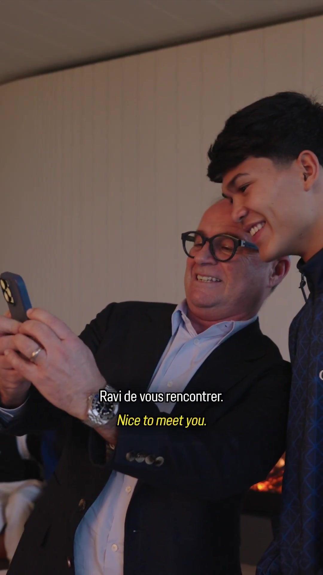 纳赛尔视频通话欢迎德罗：很期待见面，你需要努力训练专注于足球