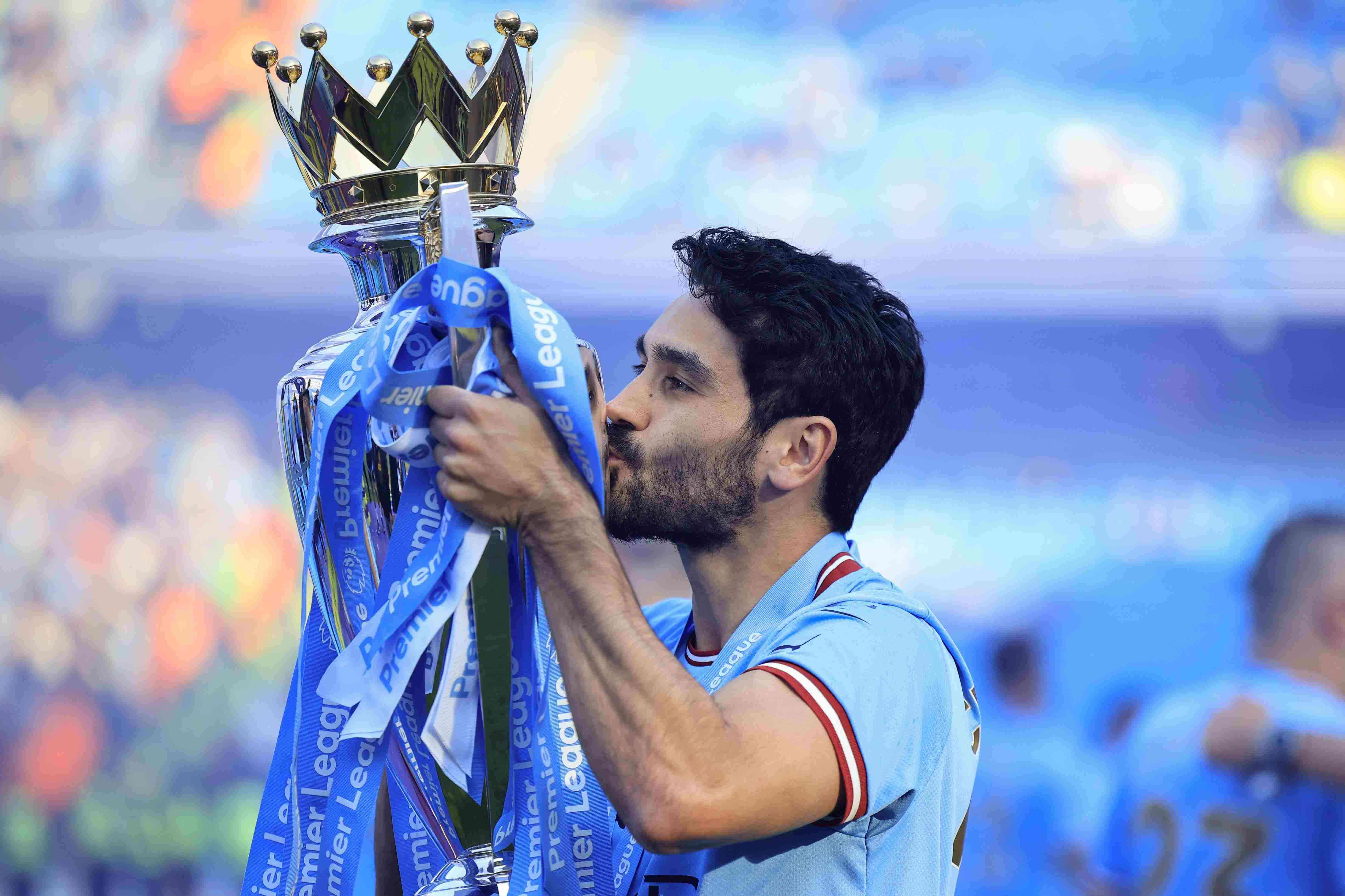 瓜迪奥拉：京多安是曼城的传奇球员，他是队史最伟大的球员之一