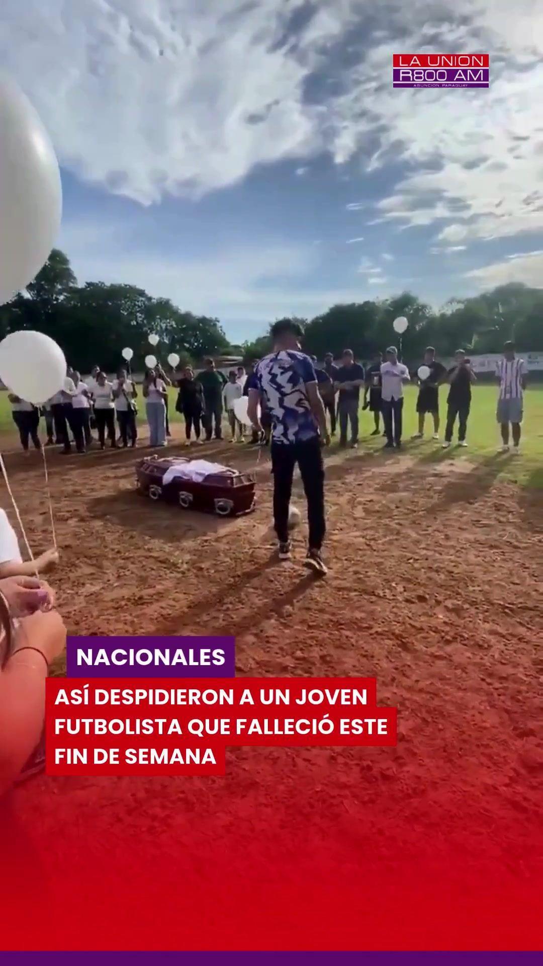 邮报：巴拉圭19岁球员去世，队友将棺材抬到主场“助攻点球”告别