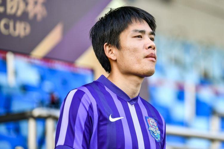 记者顾颖：钱宇淼、李岳峰目前都是随其他球队训练的状态