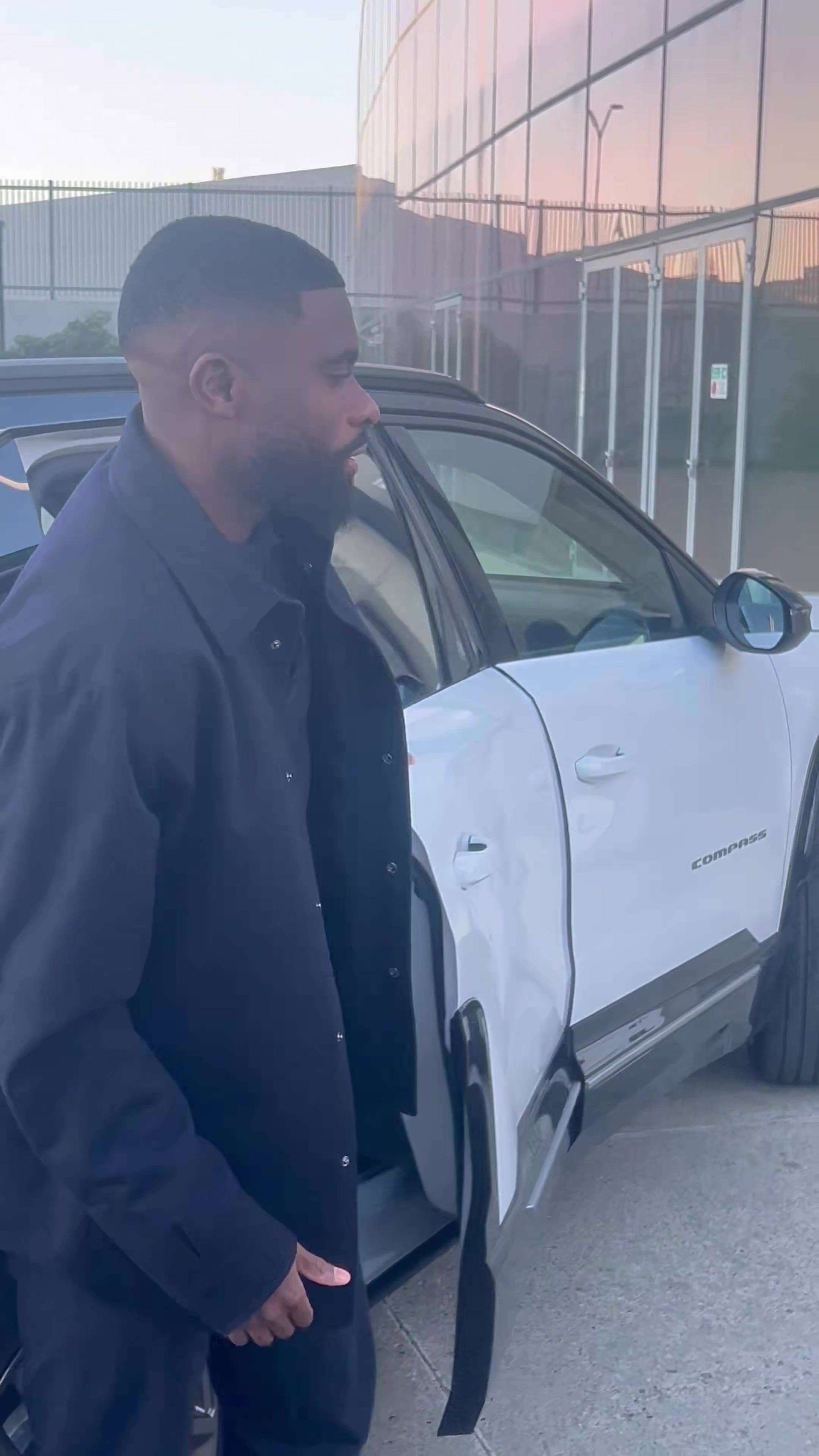 新援来了！博加已抵达尤文体检中心，准备接受体检