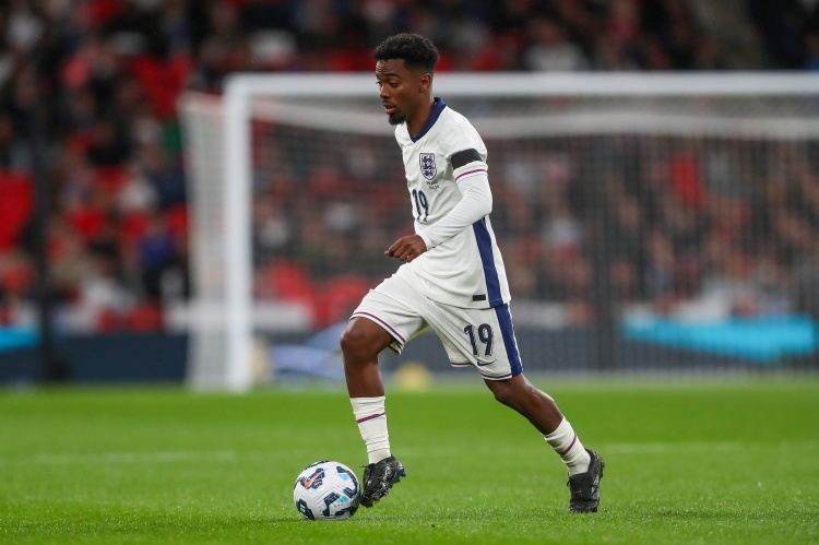 BBC：狼队准备从马赛租借＋买断选项引进曼联青训安赫尔·戈麦斯