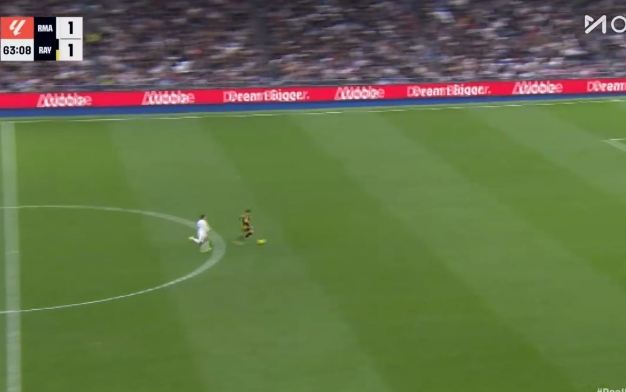 巴列卡诺世纪大单刀被库尔图瓦化解！贡萨洛回追半场补防