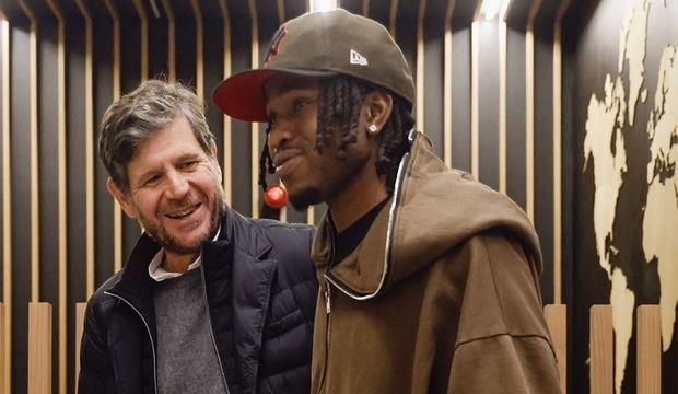 官方：马竞就签下卢克曼已与亚特兰大达成协议，球员已抵达马德里