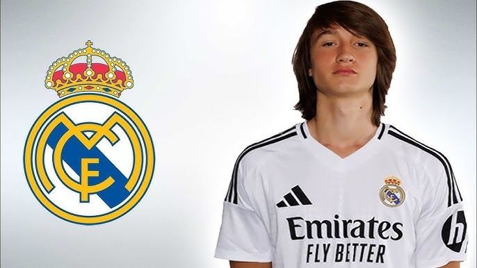 阿斯：皇马面临中卫荒但不提拔小将马丁内斯，是因想对其“敲打”