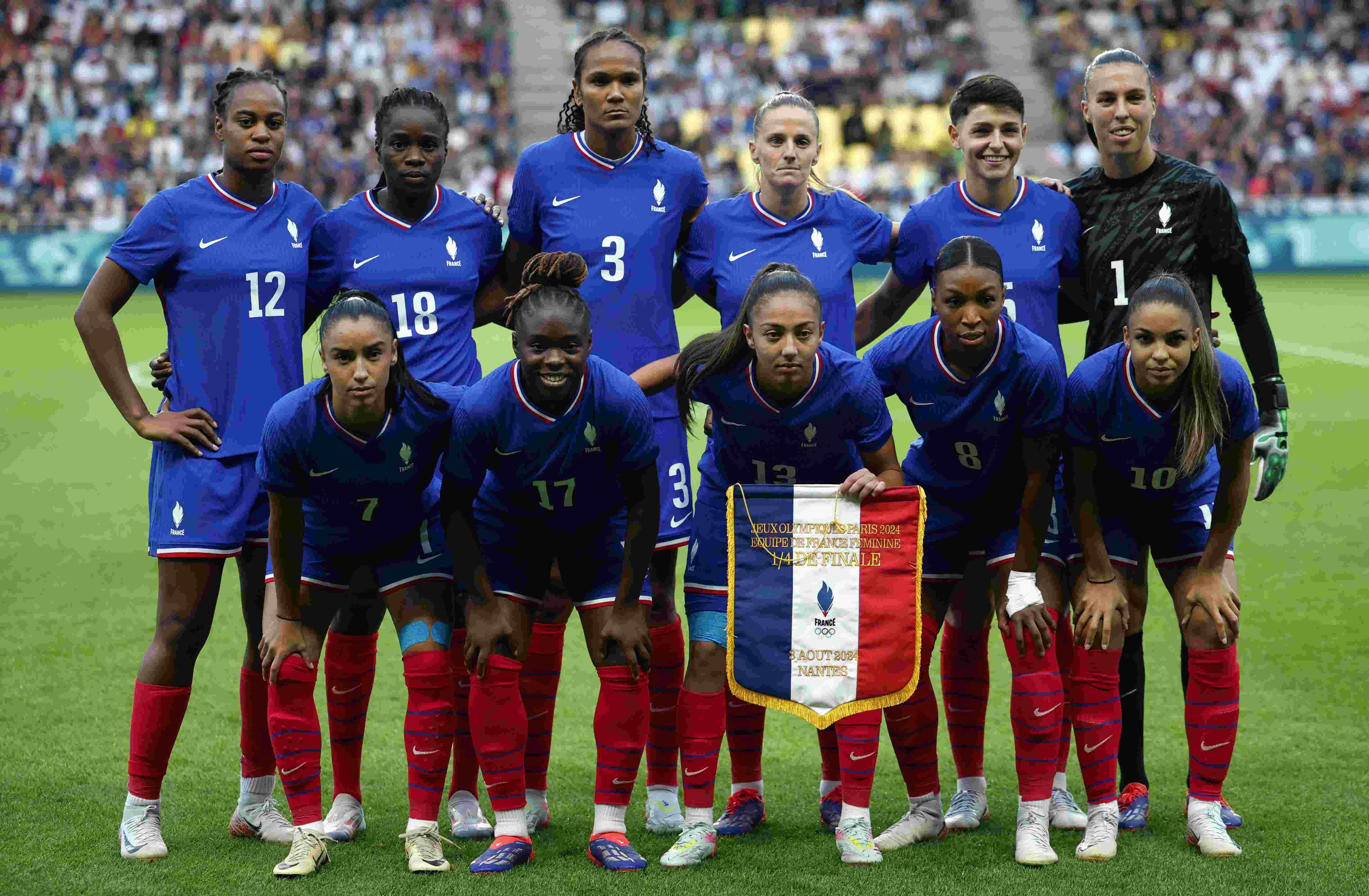 法国前教练：女人天生就是生孩子的，她们骨盆更宽不适合足球运动