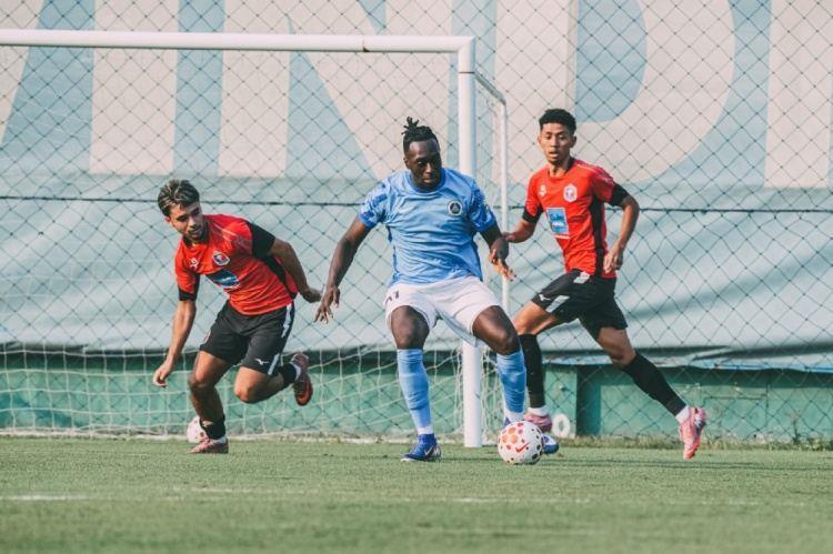 泰国冬训期间首场热身赛 深圳新鹏城以0比1泰超球队泰港