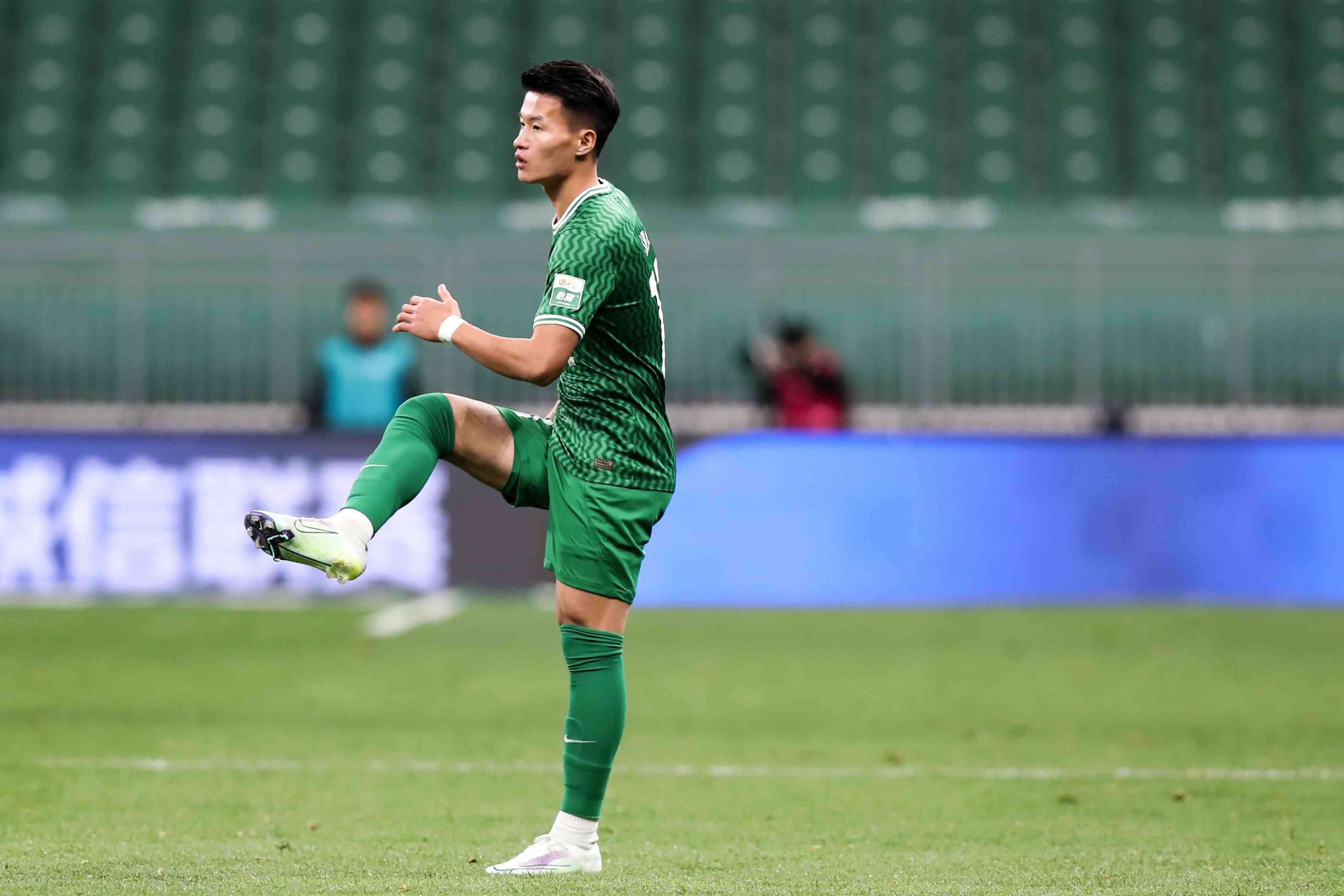 林良铭快问快答：想拥有姆巴佩的速度，在更衣室是冷静派