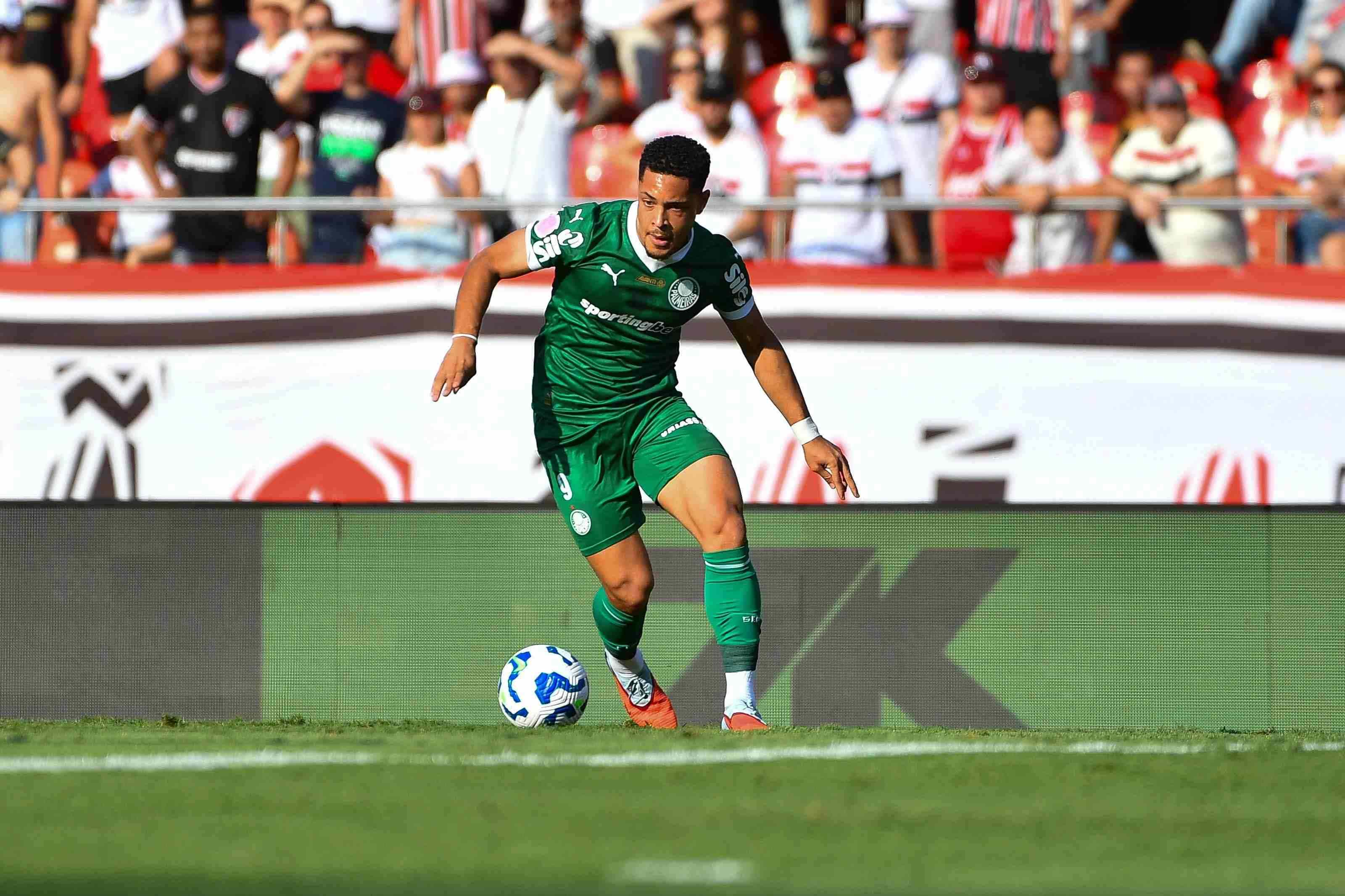 每体：罗克的名字与切尔西联系在一起，球员本人未排除回欧洲可能