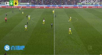 多特卧底是吧！狼堡前锋阿穆拉单场5失良机，怎么踢都踢不进