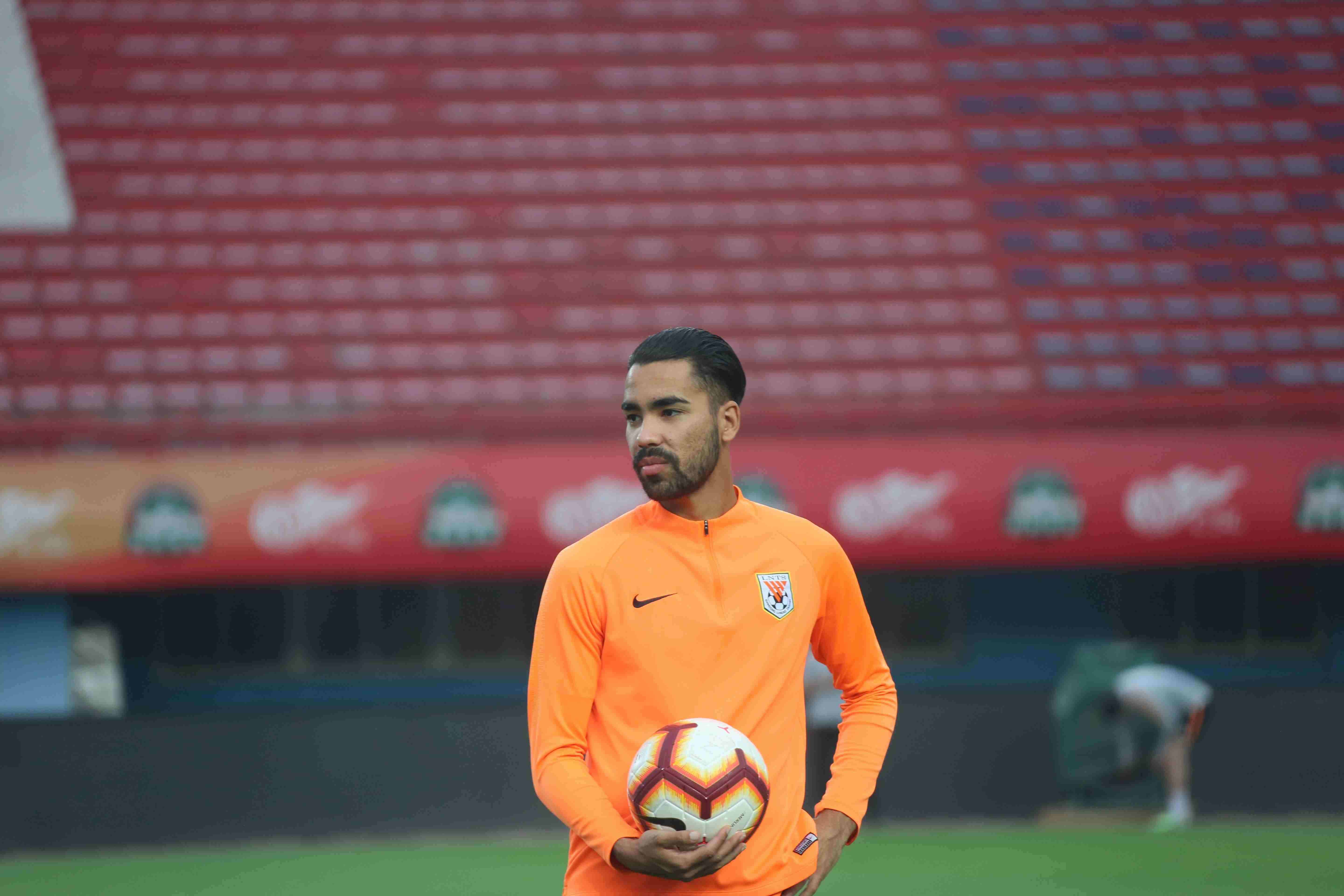 鲁媒：德尔加多在泰山热身赛表现出色，成为一个亮点