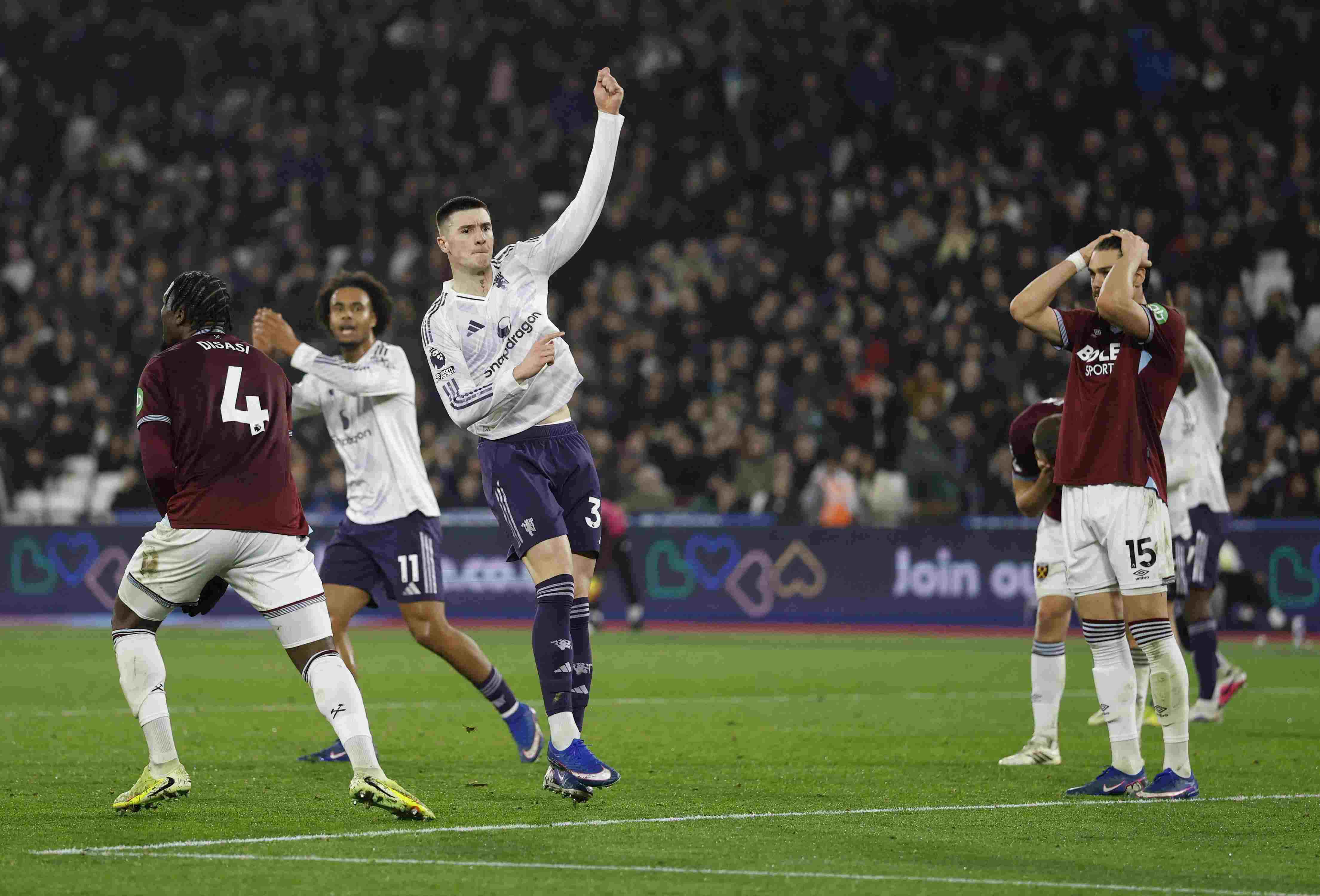 哈格里夫斯称赞舍什科绝平：那次终结堪称完美，非常聪明