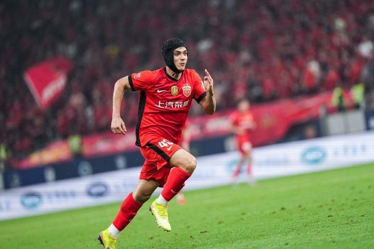 东体：海港客战江原，面临低温和草皮情况不佳双重考验