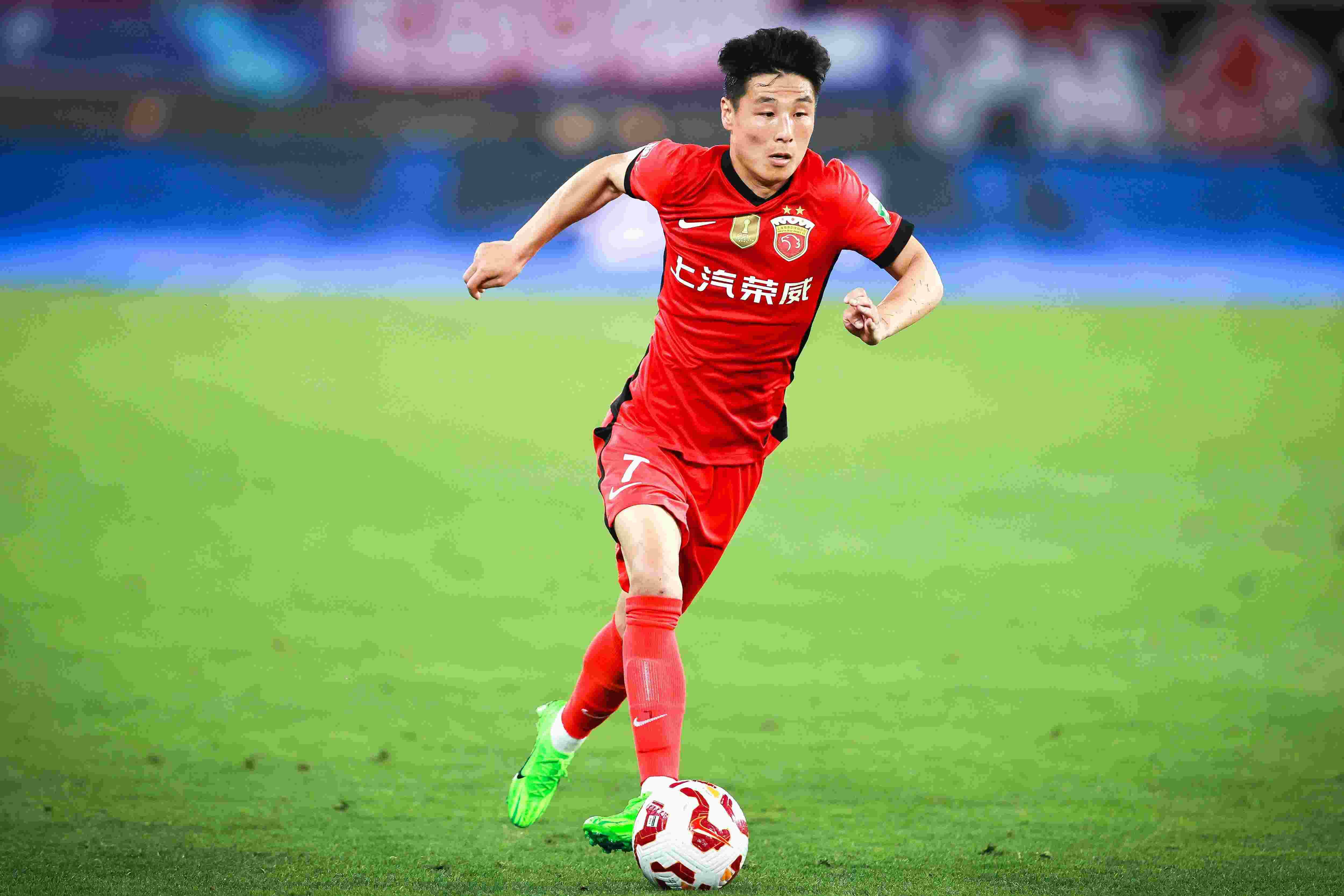 东体：武磊、王燊超、蒋光太未随海港出征，刘祝润将获更多机会