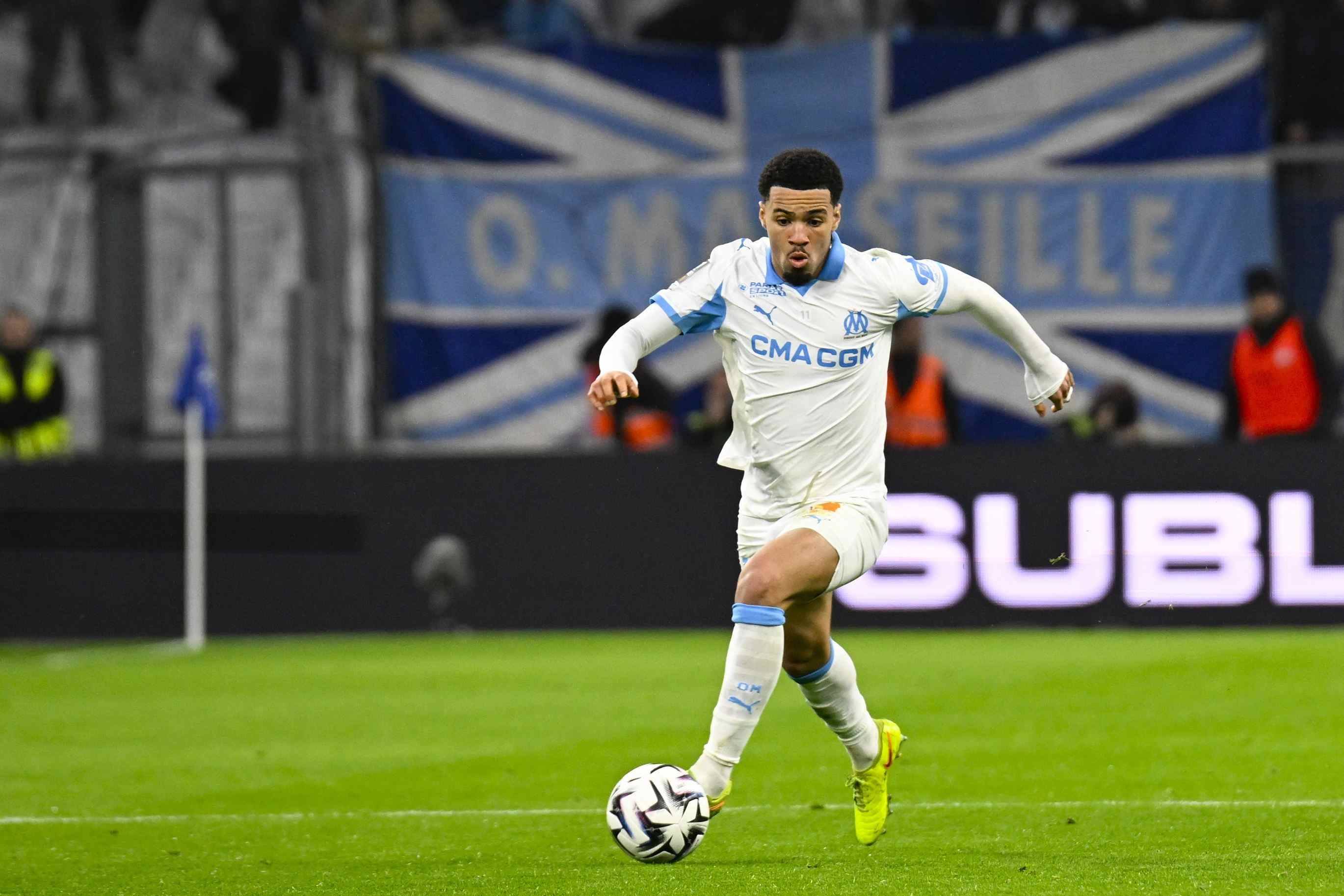 专家：阿森纳租恩瓦内里给马赛因德泽尔比，他下课后情况让人担心