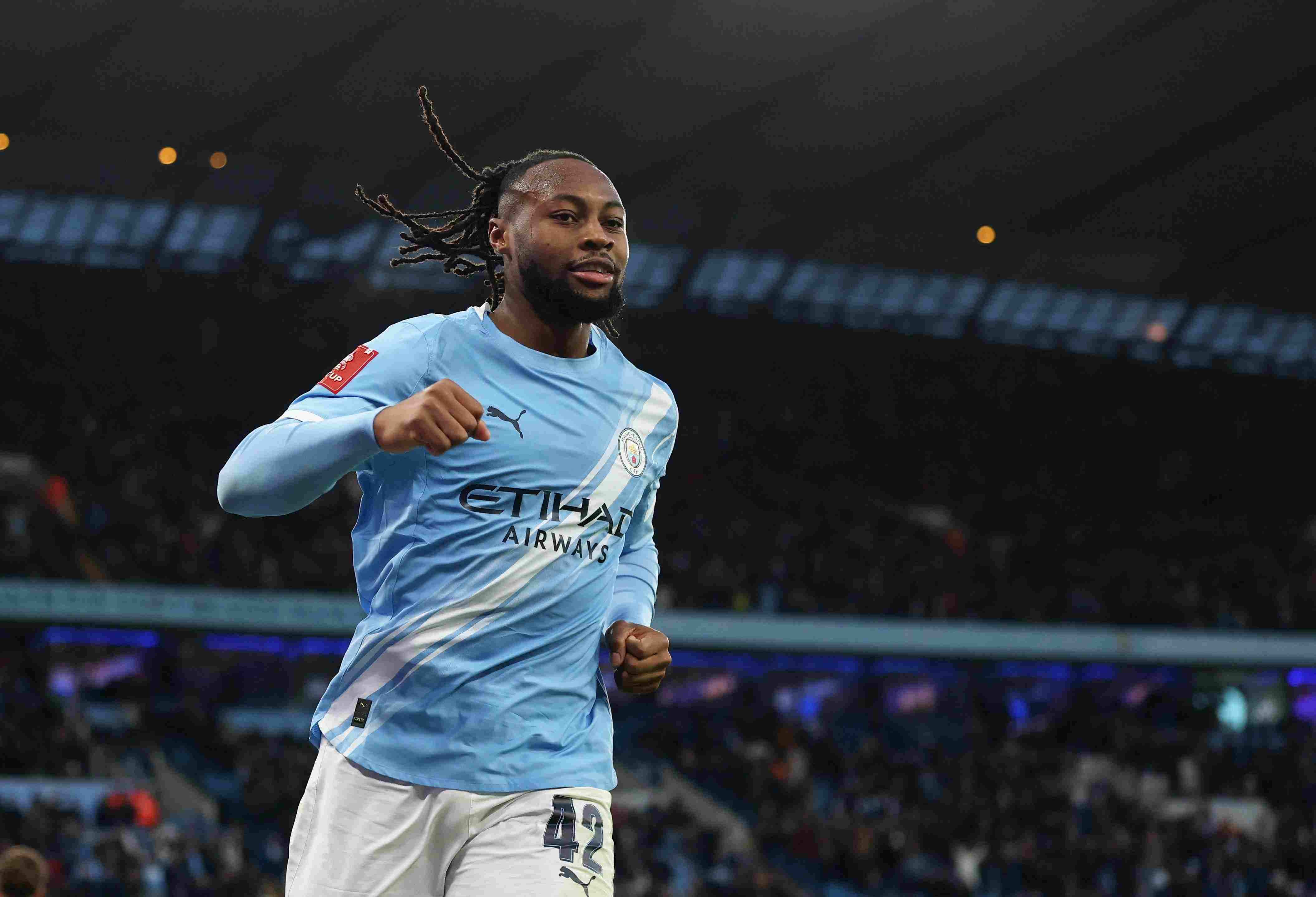 贵自有贵的道理！曼城7200万签26岁塞梅尼奥，8场5球2助稳坐主力