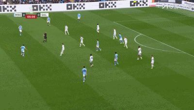 努里打门造乌龙！曼城第6分钟先入一球