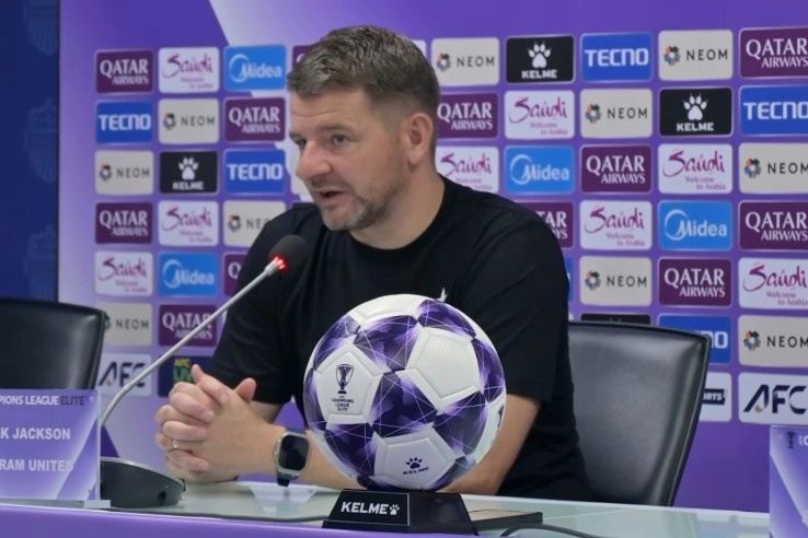 武里南联主帅：虽然申花排名并不靠前，但我们绝不会轻视他们