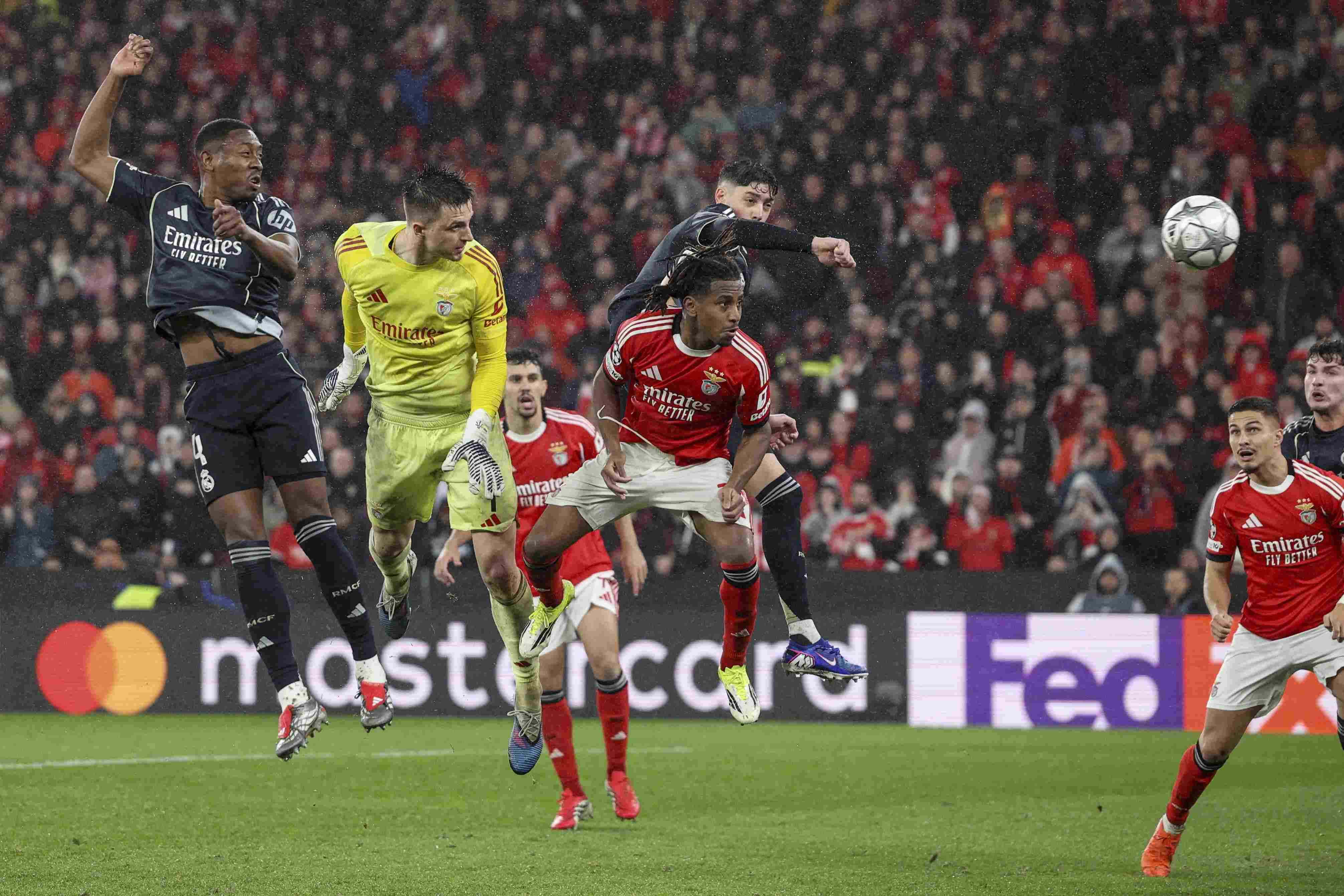 特鲁宾：作为门将能对皇马进球很疯狂 穆帅指着让我上去参与进攻