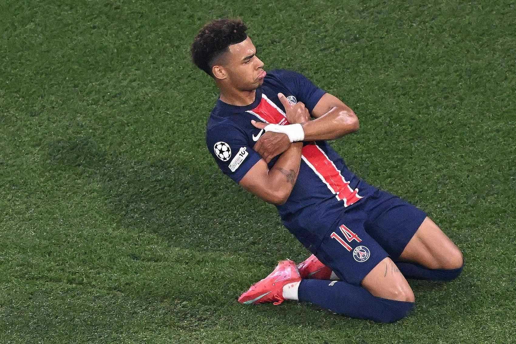 福将！杜埃在20场正式比赛中进球，巴黎全部取胜