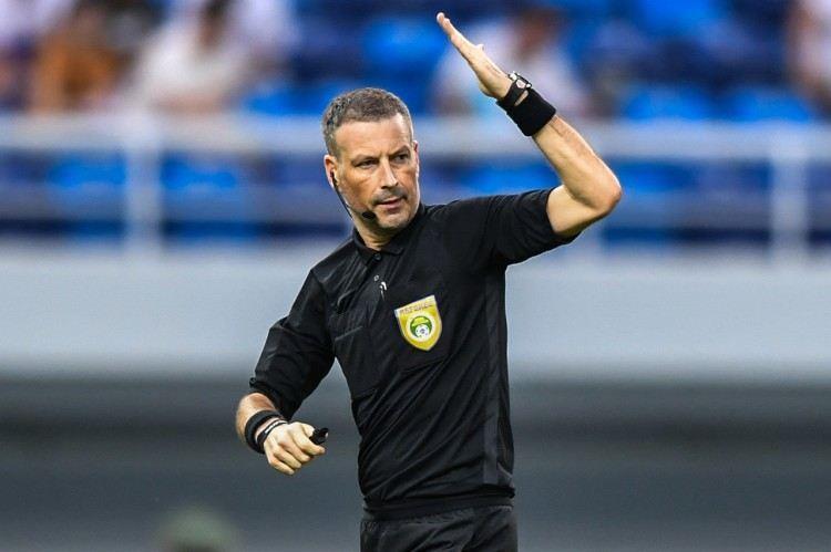 评论维尼修斯事件受批评！克拉滕伯格：我的言辞既笨拙也不恰当