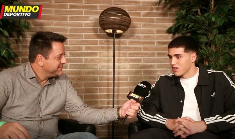 首回合4球不敌马竞！库巴西：巴萨是相信逆转并完成过逆转的球队