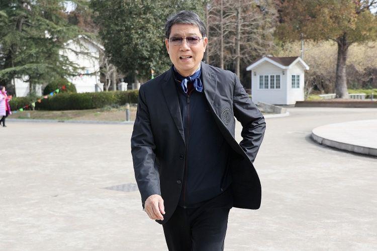 徐根宝寄语弟子：最好继续搞足球，一起把我们的足球事业搞上去