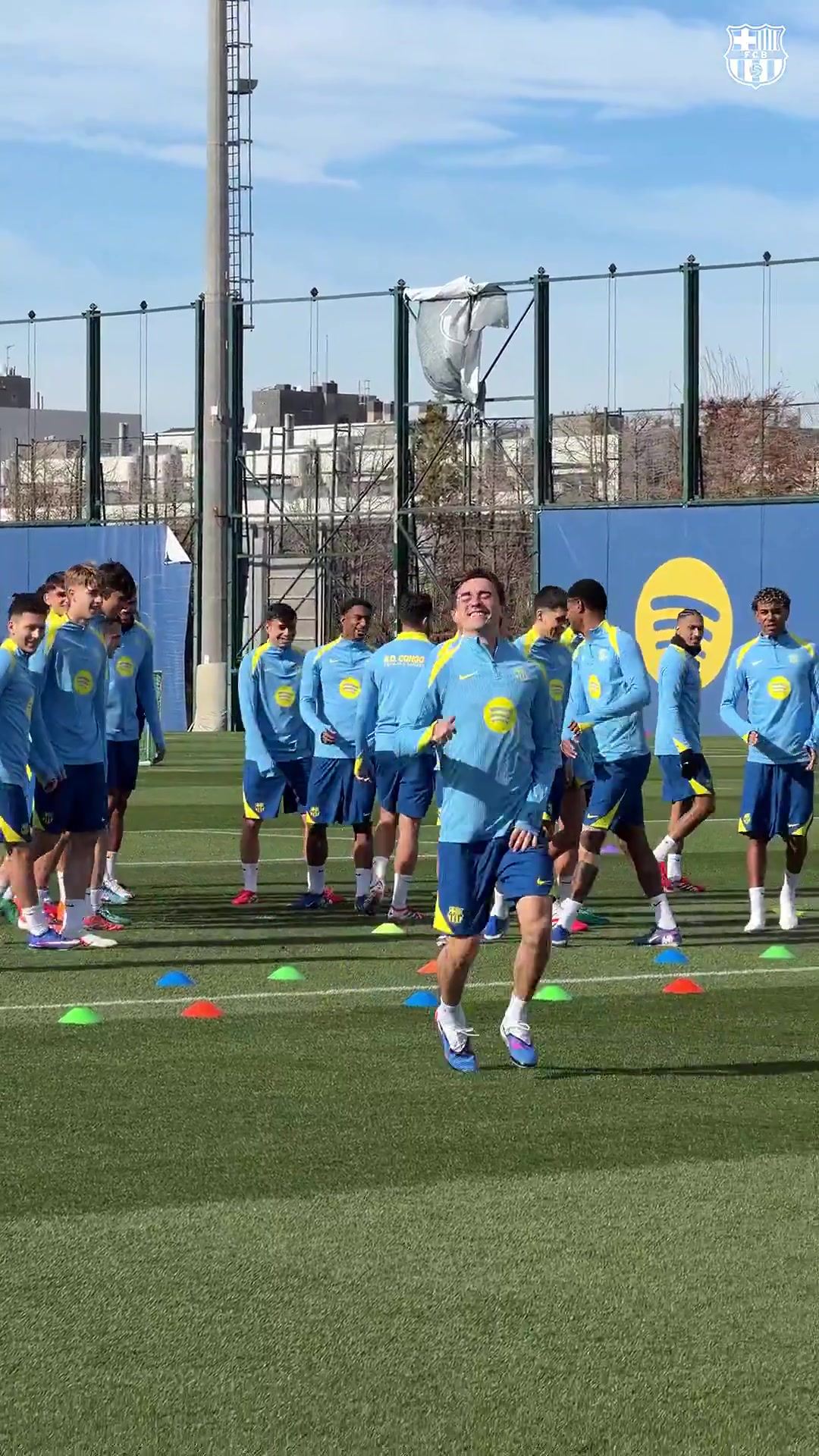 好消息！巴萨官方：加维今日回归团队训练