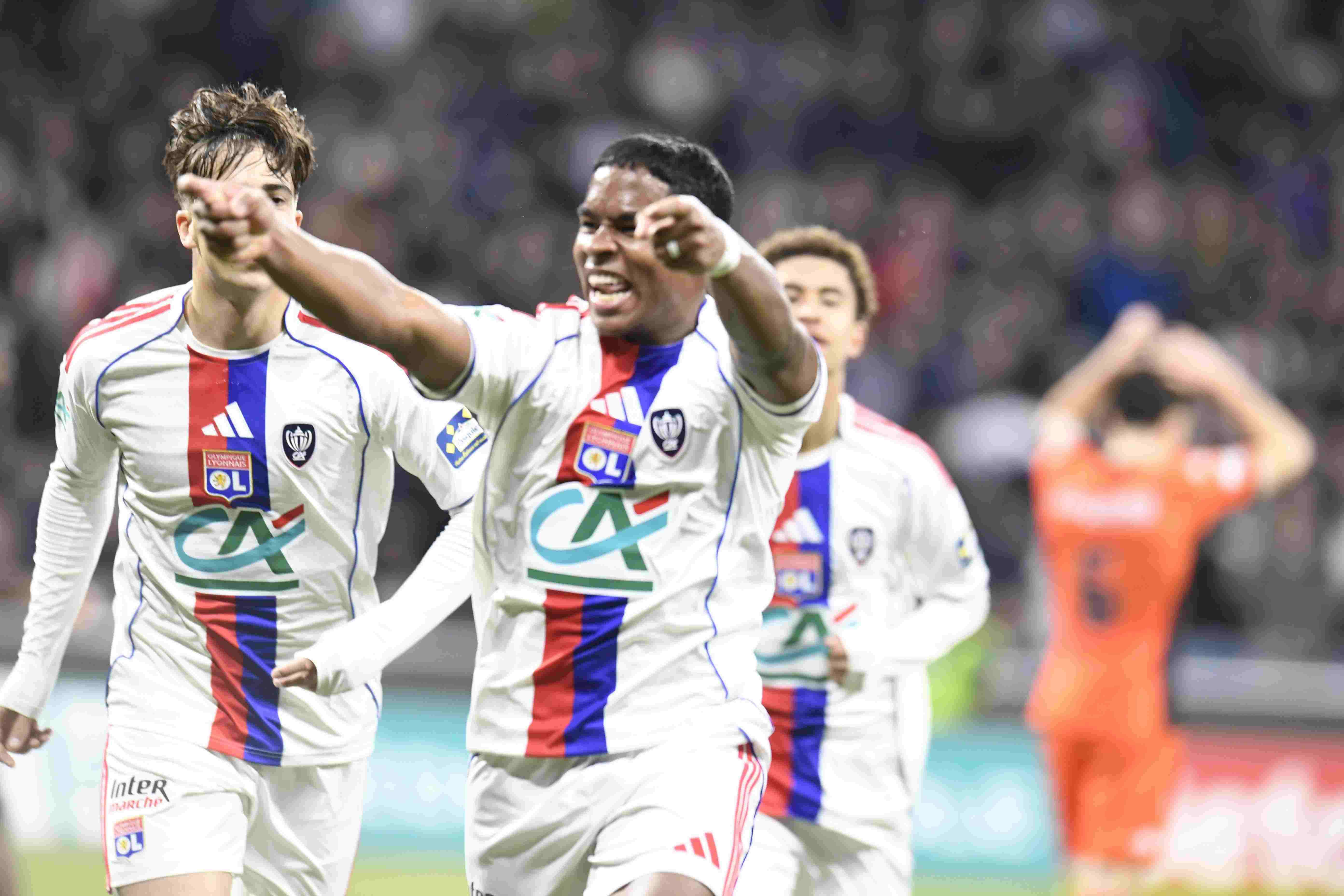 TA：如恩德里克为里昂首发达到25场，里昂将无需向皇马付租借费