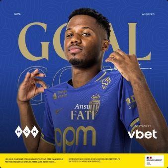 又双叒回来了！法蒂复出3分钟精彩挑射制胜，摩纳哥让2追3大逆转