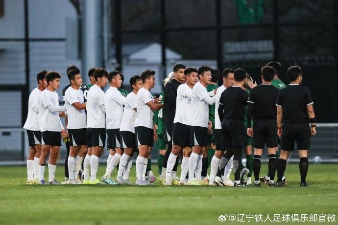 辽宁铁人今天在上海与北京国安进行了一场热身赛，最终比分为1-3