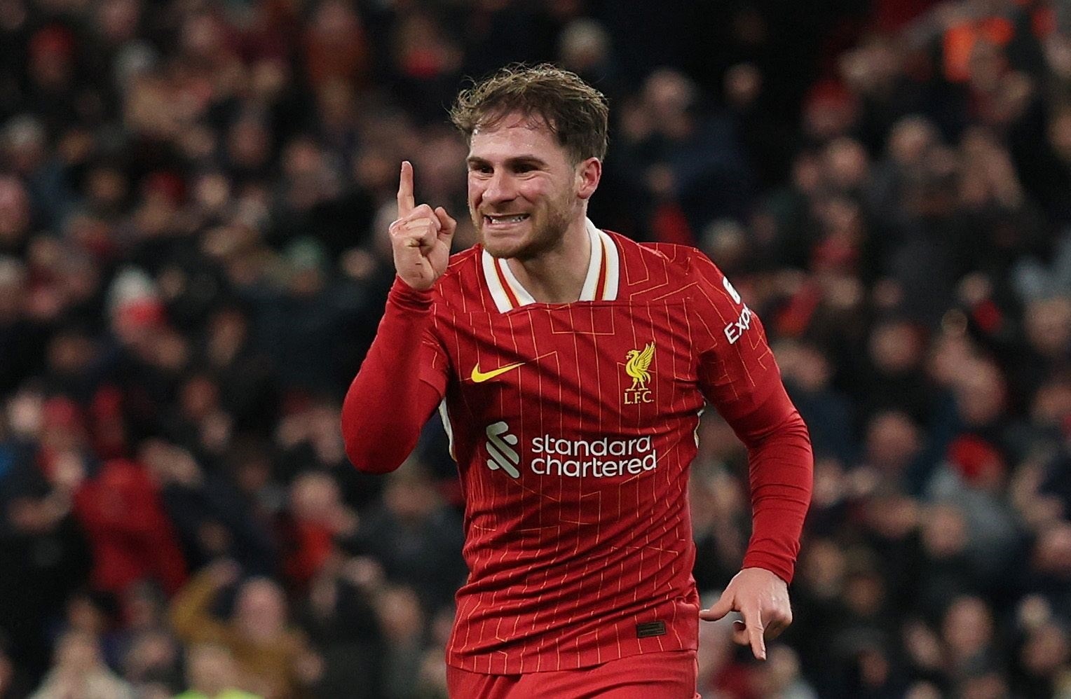 阿圭罗：麦卡利斯特是利物浦的关键球员，出现转会传闻可以理解