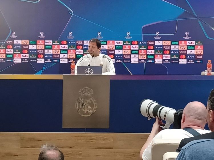 本菲卡助教：希望裁判这场秉公执法，有些人本不该出现在明天场上