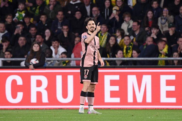 队报：维蒂尼亚因疲劳状态下滑，有时传球不慎让巴黎队友不满