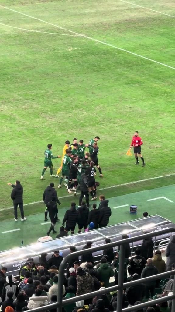 亚足联官方：因球迷亚冠二级比赛期间扔物品，对国安罚款5000美元