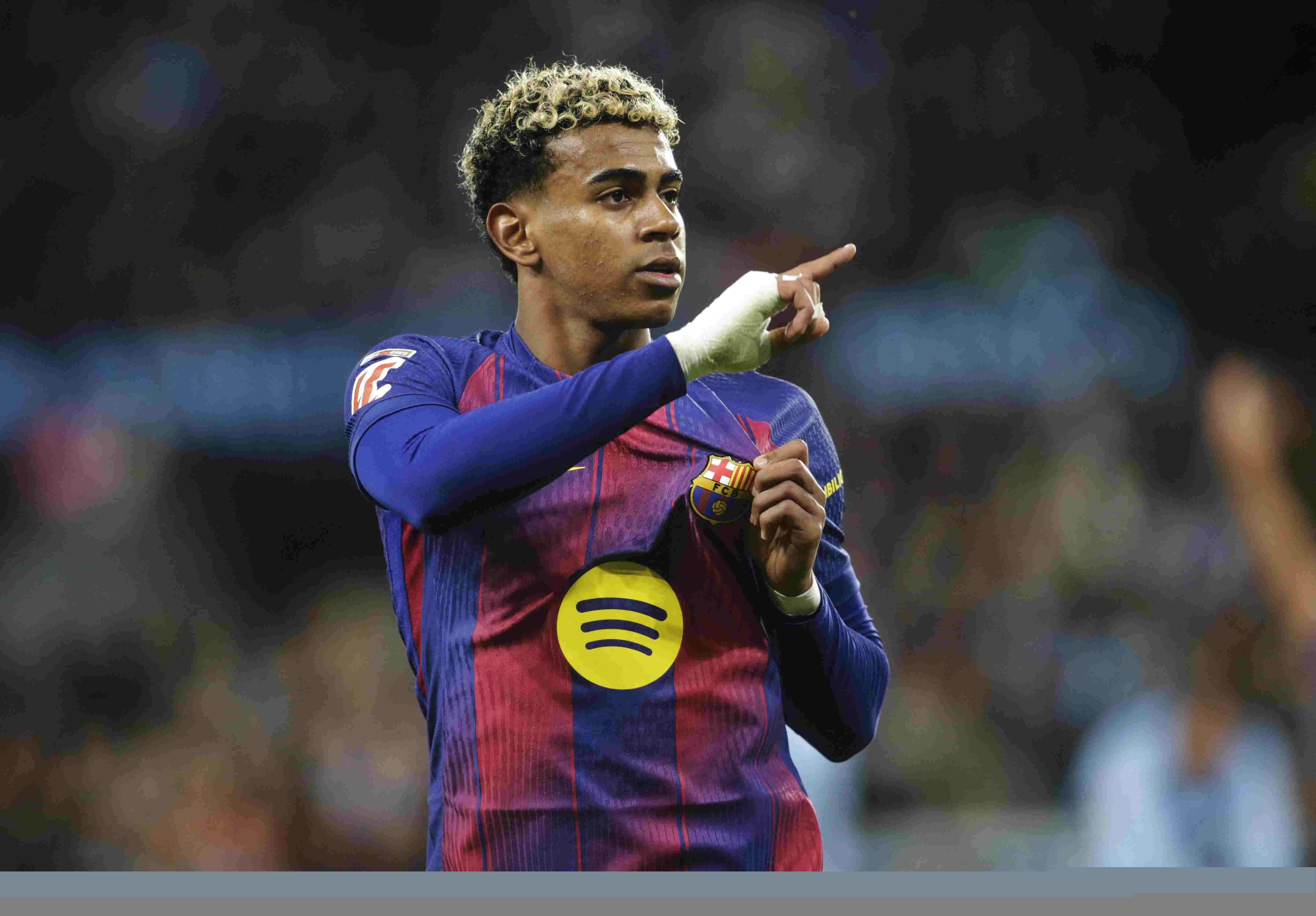 亚马尔17球登顶本赛季队内最佳射手，效力巴萨140场已斩获42球