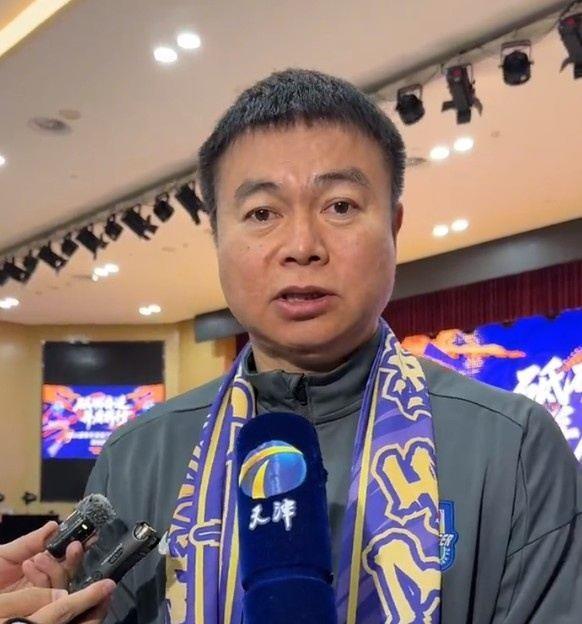 于根伟：没想到今年遇到这么大困难，若能扛过去球队会更加成熟