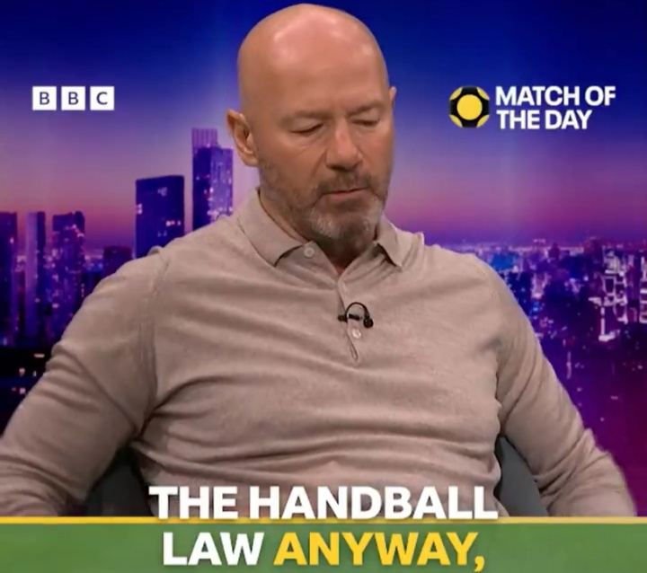 伯恩利史诗绝平被吹！希勒：现在的手球规则太垃圾了